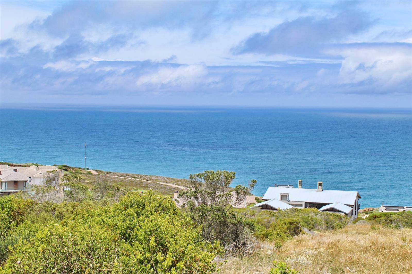 1335 m² Land available in Pinnacle Point Golf Estate photo number 3
