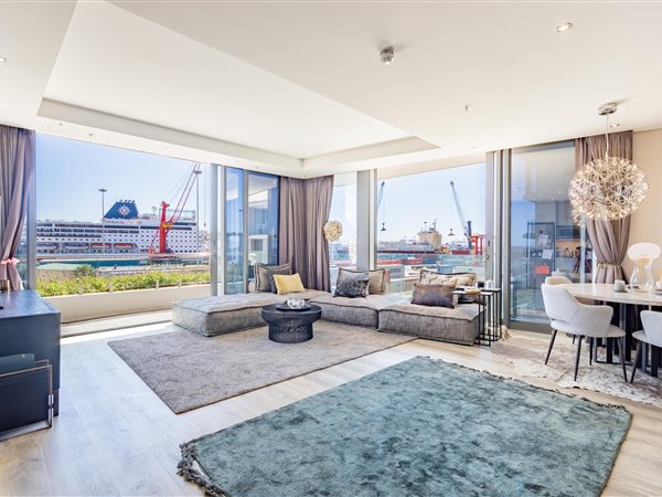 2 Bed Apartment in Foreshore