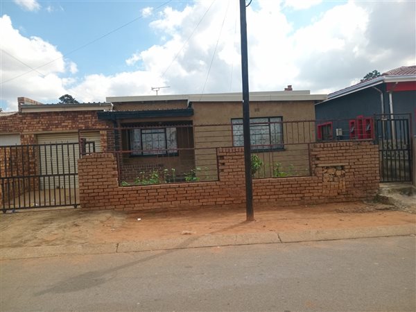 2 Bedroom House 2 Bedroom House