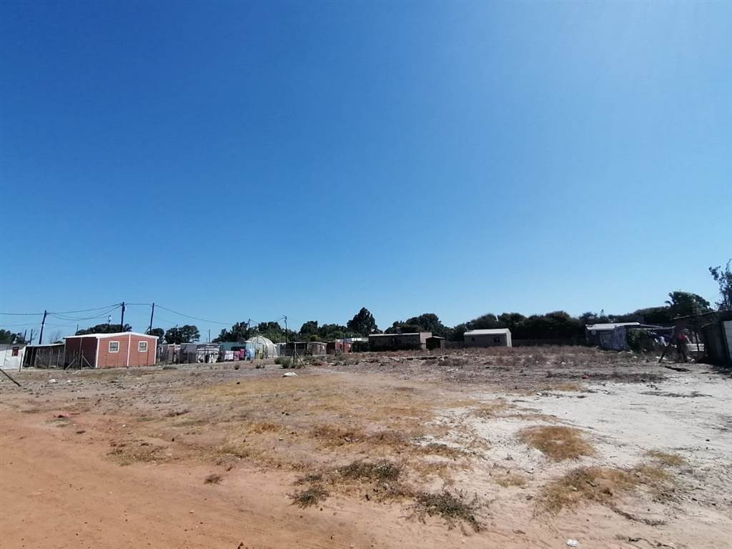 1897 m² Land available in Malmesbury photo number 1
