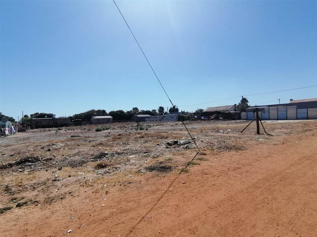 1897 m² Land available in Malmesbury photo number 2