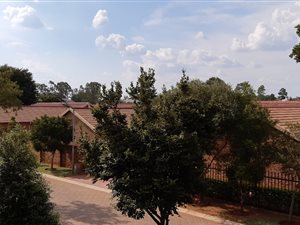 2 Bed Flat in Theresa Park