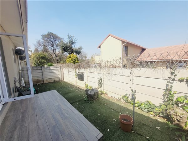 1 Bed Garden Cottage