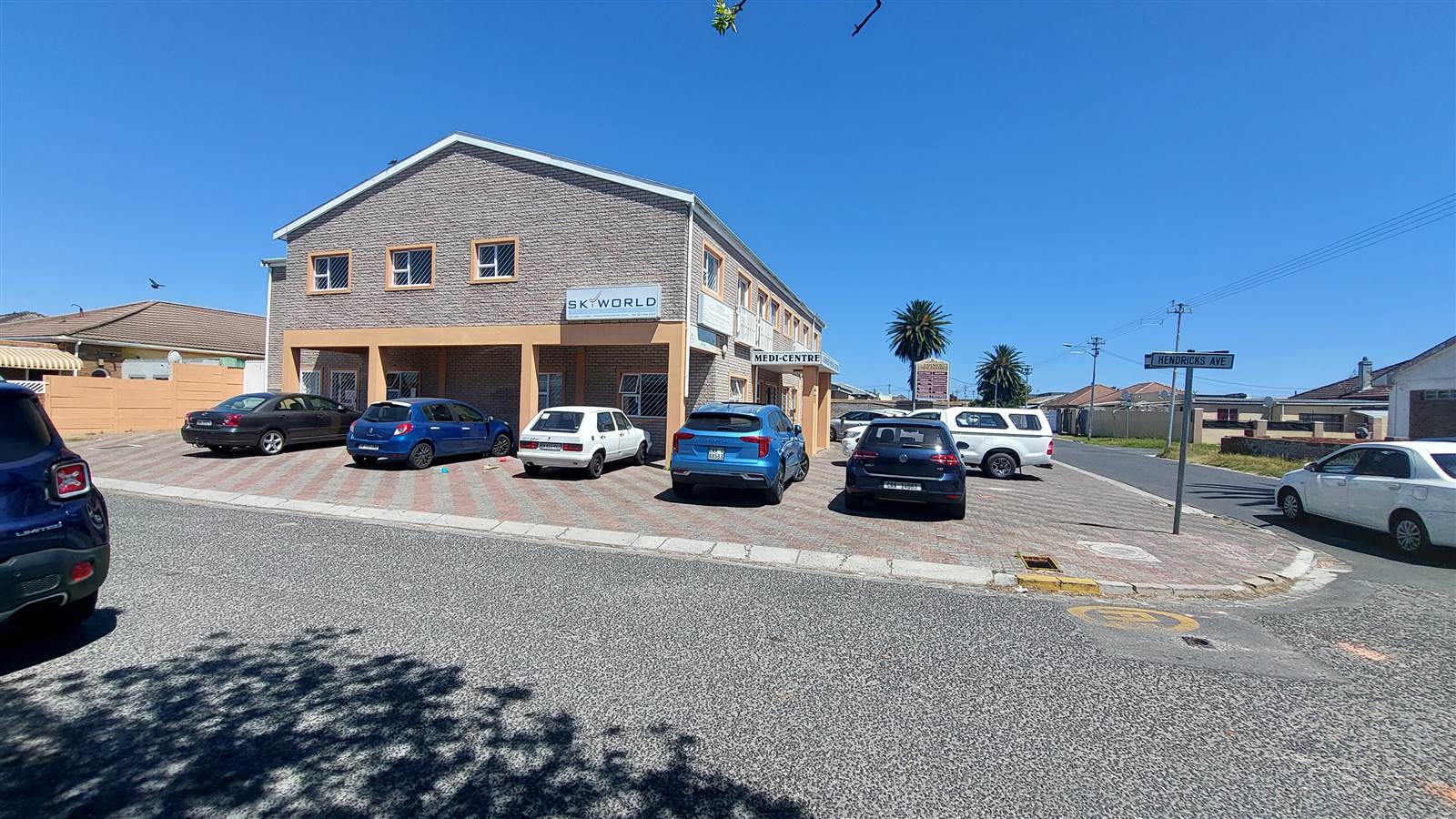 130  m² Commercial space in Athlone photo number 2