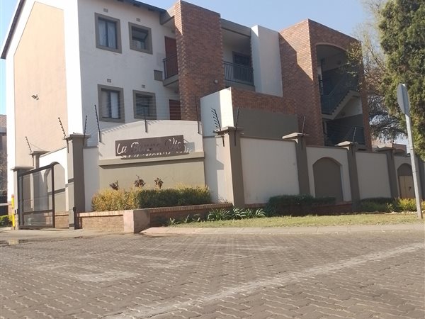 2 Bedroom Apartment 2 Bedroom Apartment
