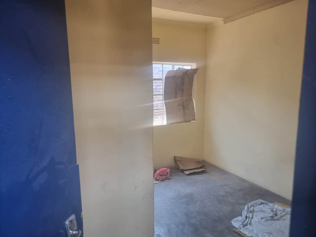 500  m² Commercial space in Benoni Central photo number 15