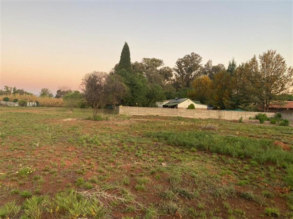 4 064 m² Land