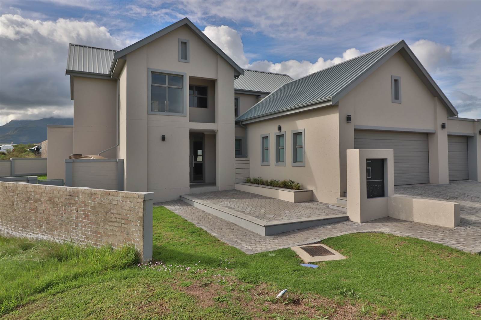 4 Bed House to rent in Kingswood Golf Estate RR4095032 Private Property