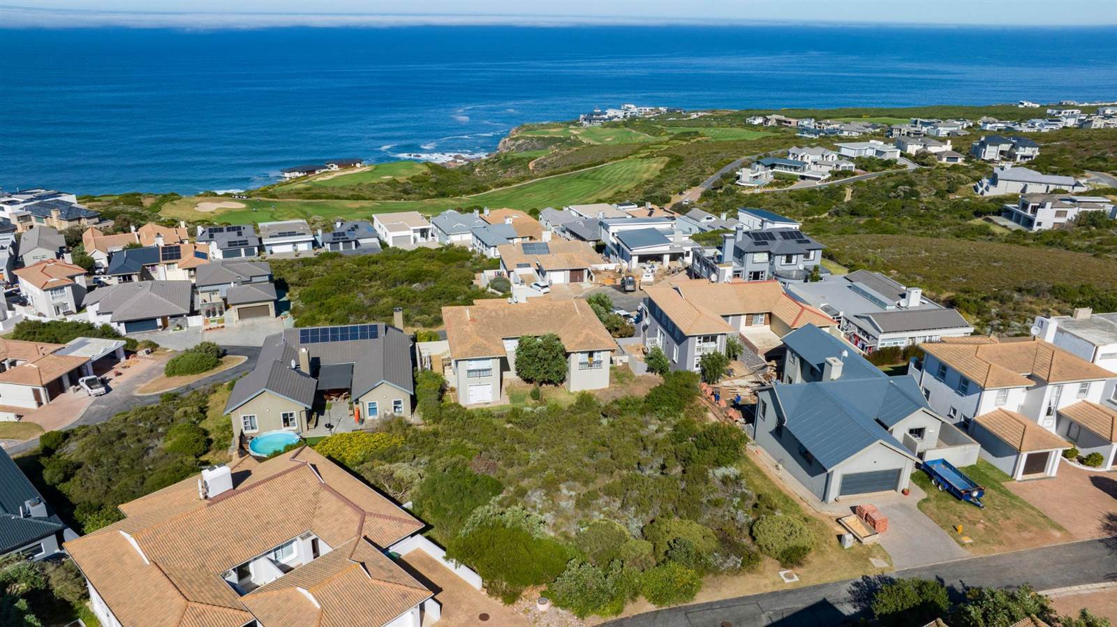 450 m² Land available in Pinnacle Point Golf Estate photo number 1