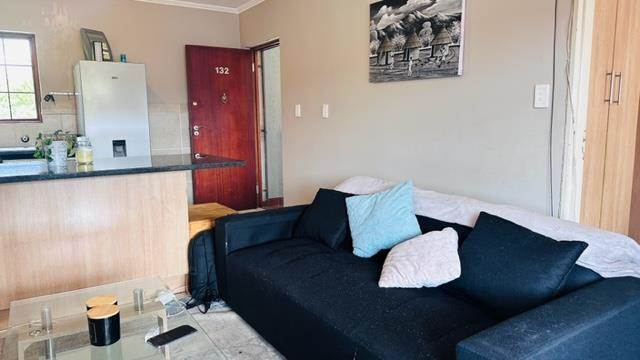1 Bed Apartment in Rivonia photo number 13
