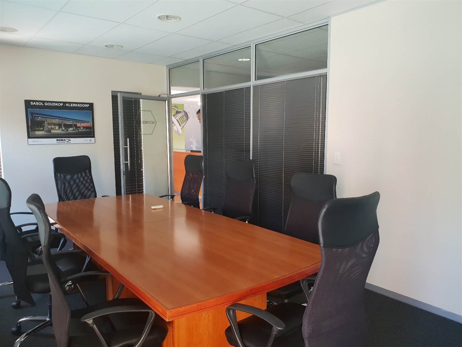 375  m² Commercial space in Wilkoppies photo number 3