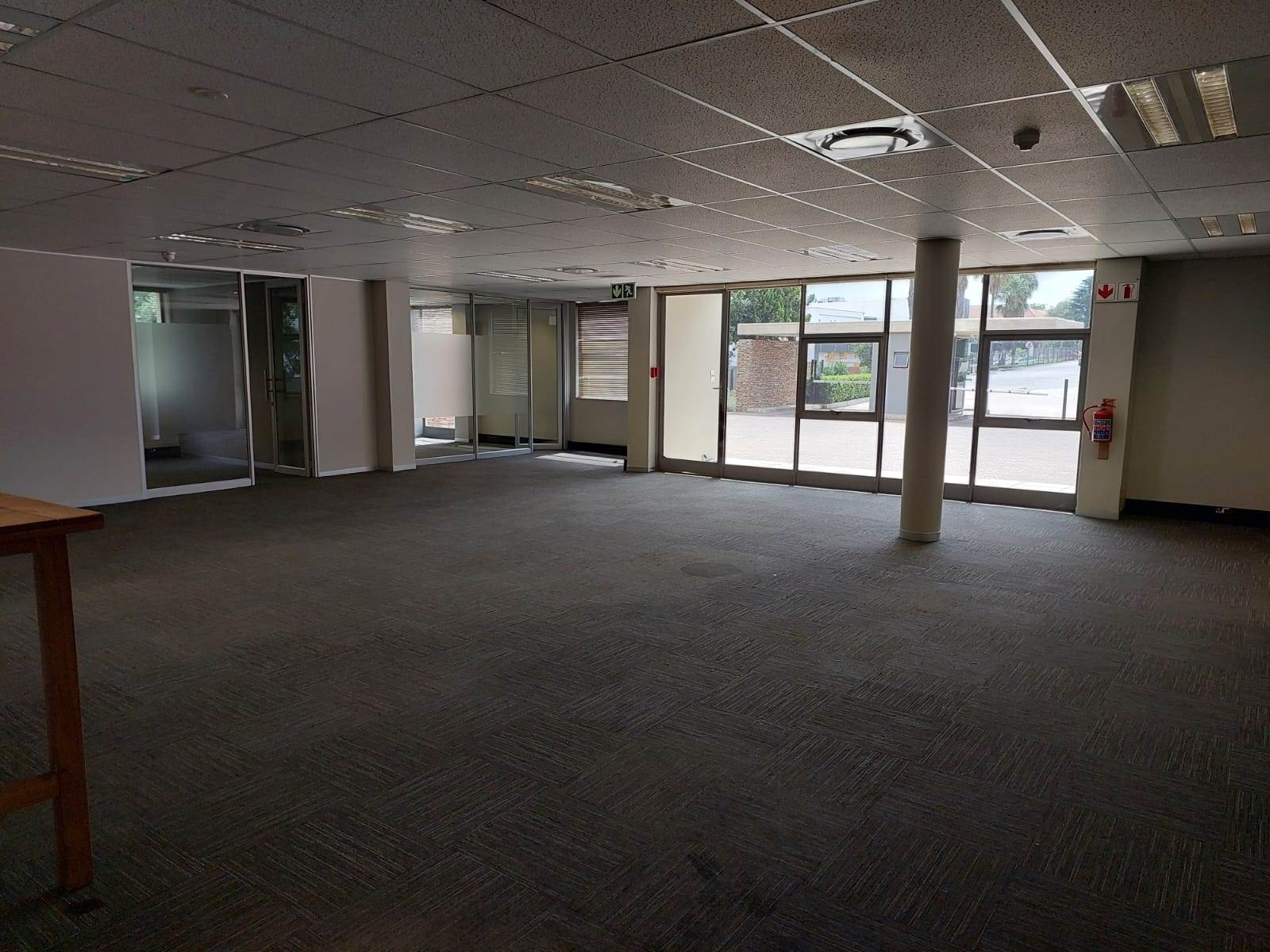 1280  m² Commercial space in Bryanston photo number 30