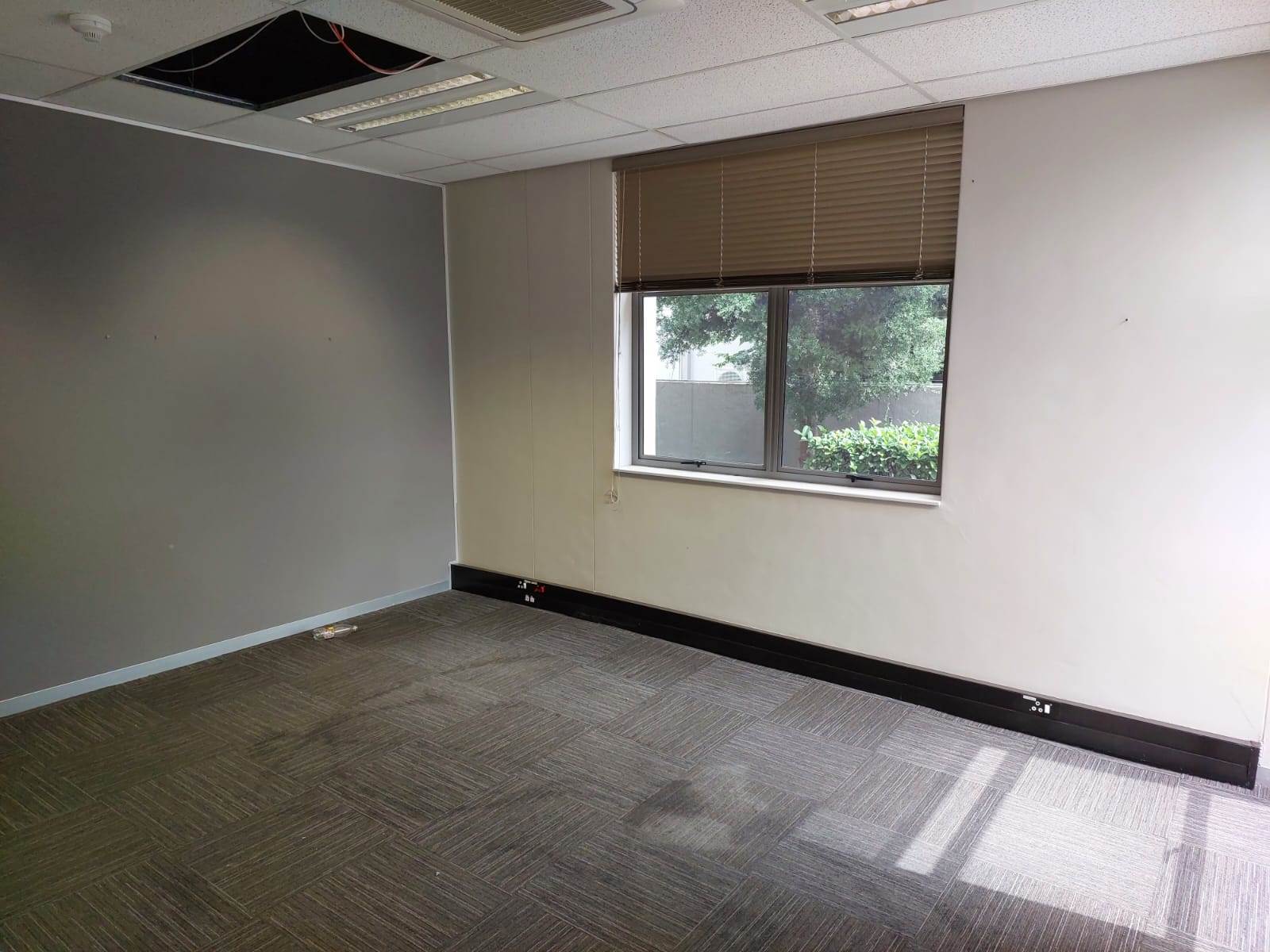 1280  m² Commercial space in Bryanston photo number 27