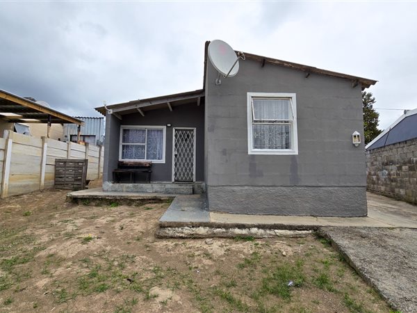 3 Bed House in Buffalo Flats