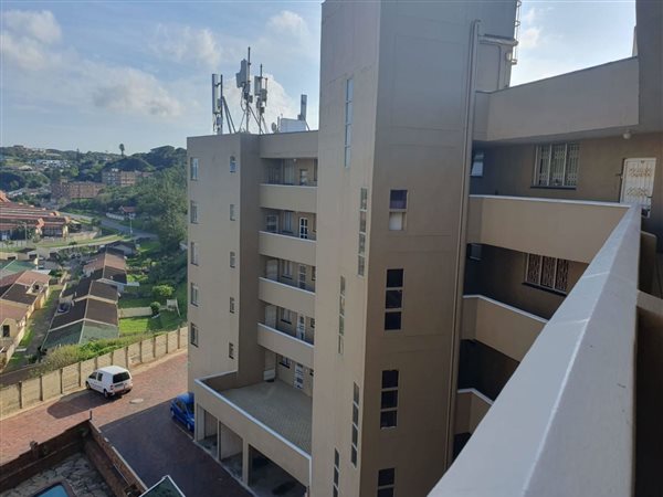 3 Bedroom Apartment 3 Bedroom Apartment