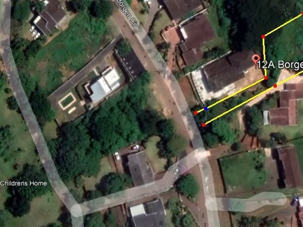 803 m² Land available in La Mercy