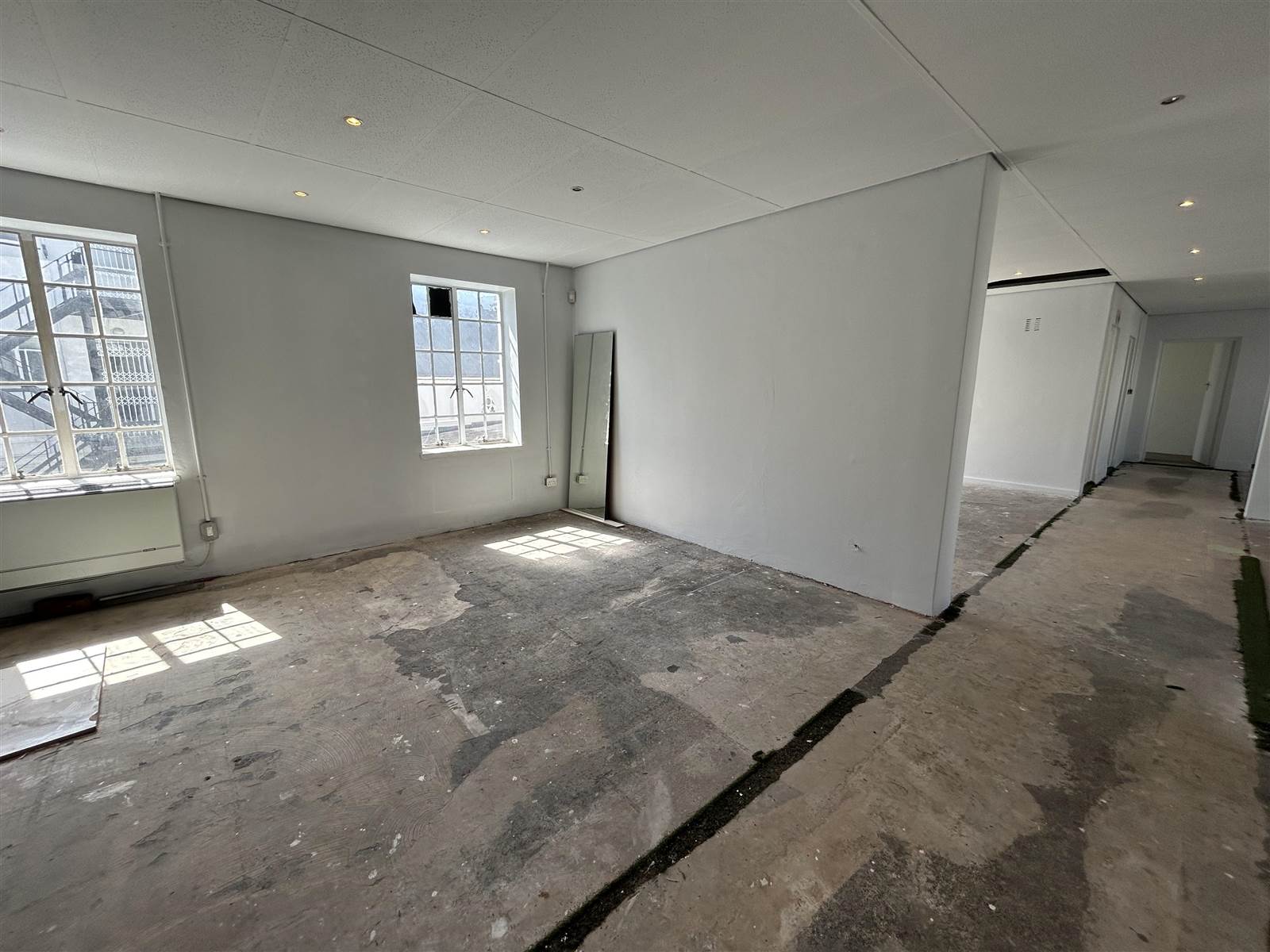 140  m² Commercial space in Stellenbosch Central photo number 11