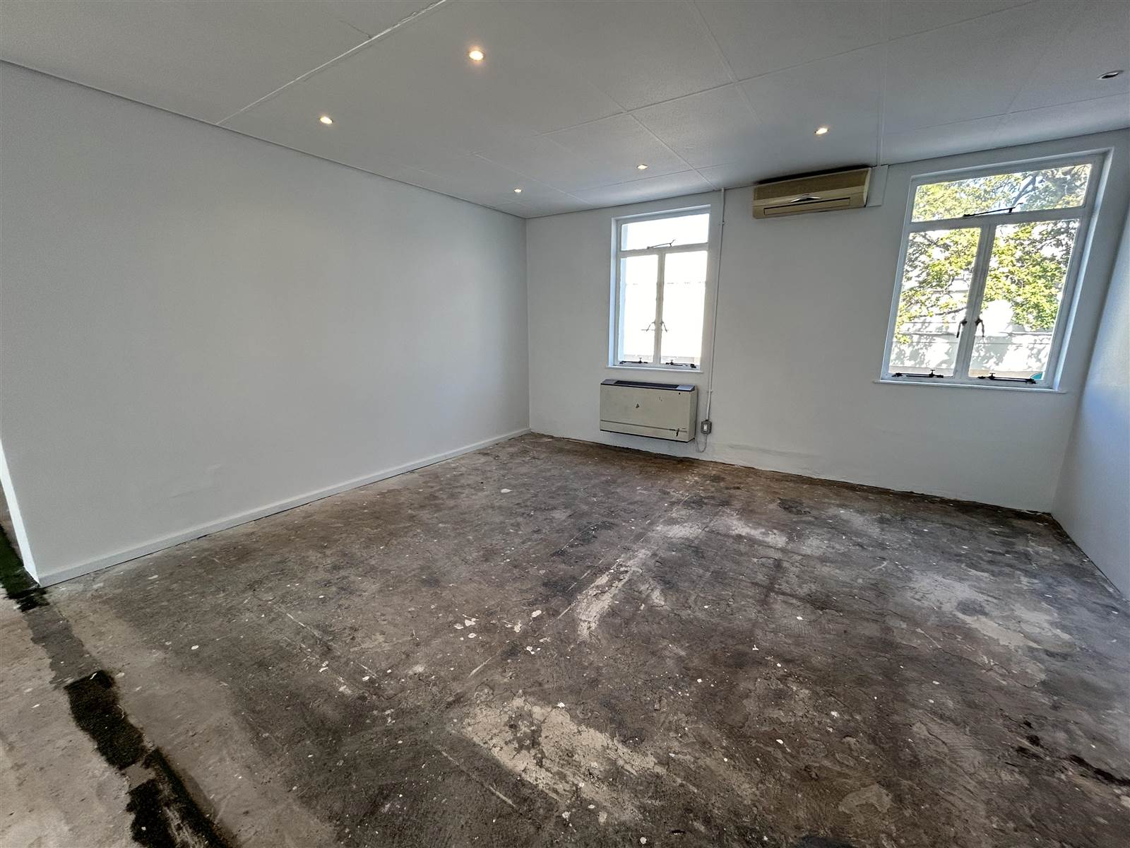 140  m² Commercial space in Stellenbosch Central photo number 10