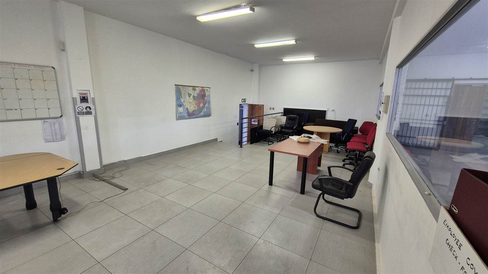 598  m² Commercial space in Lanseria and surrounds photo number 18