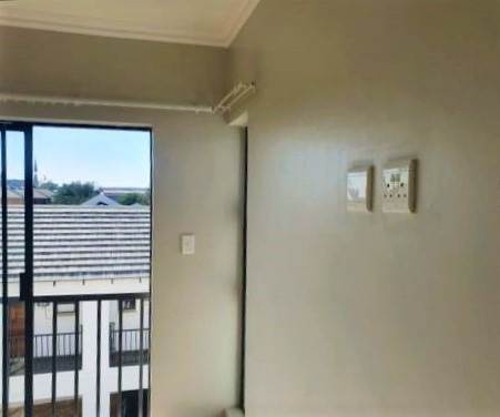 1 Bed Apartment in Trichardt photo number 6