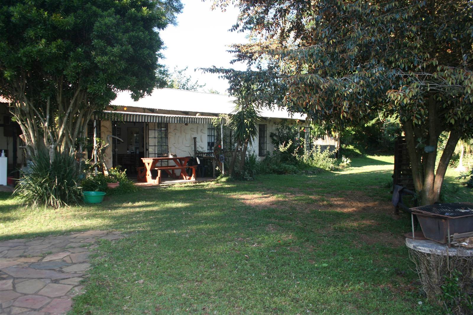 5 Bed House in Camperdown photo number 11