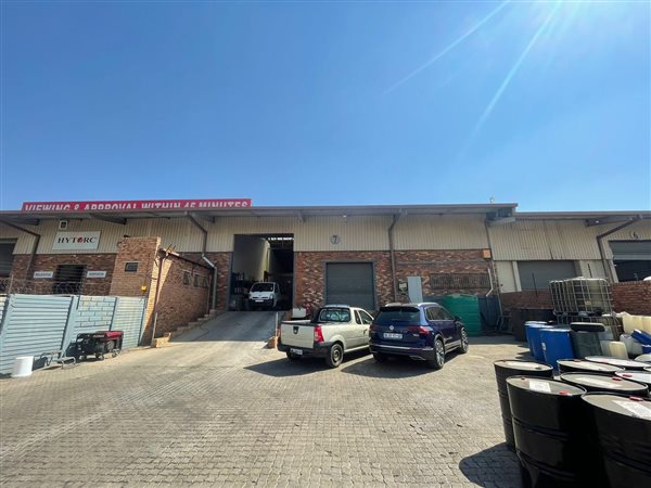 720  m² Industrial space