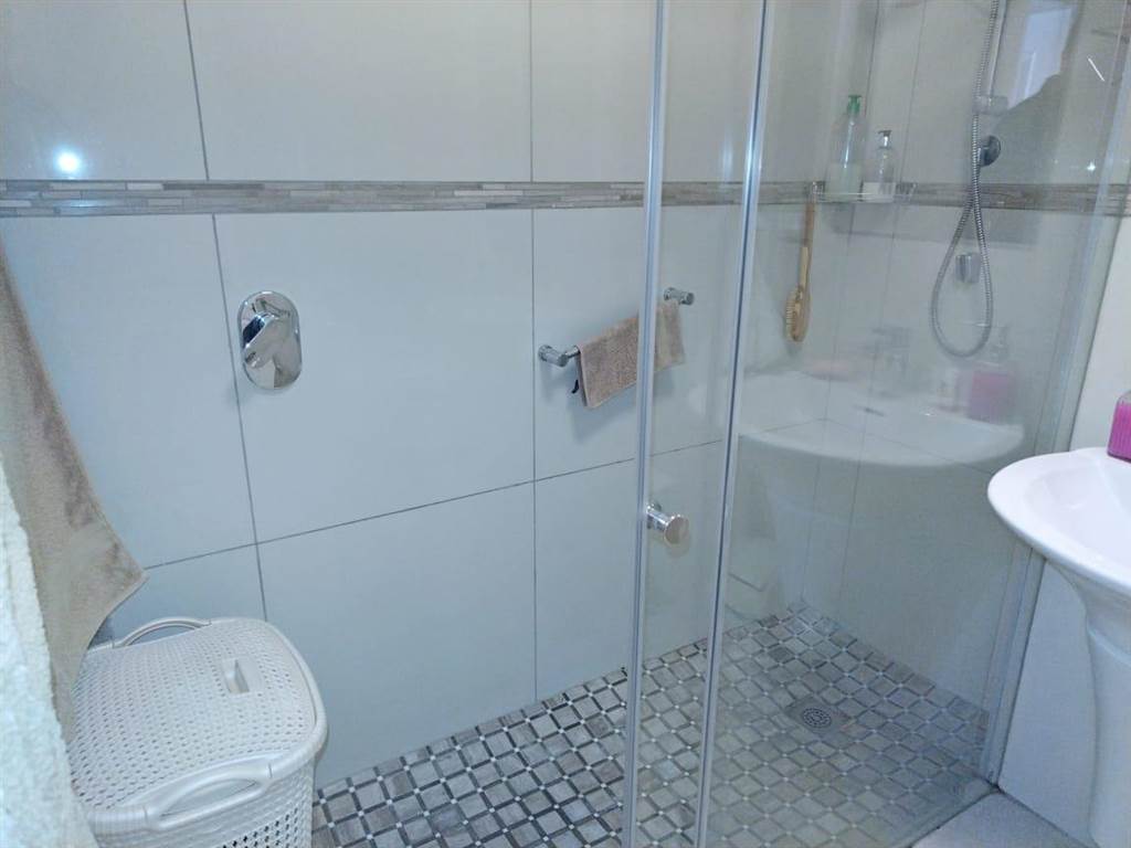 2 Bed Apartment in Sonkring photo number 6