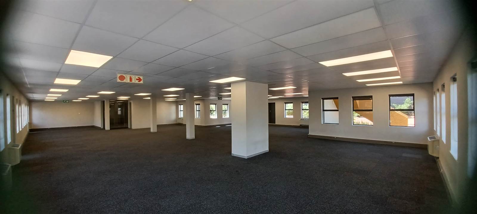 347  m² Commercial space in Hyde Park photo number 3