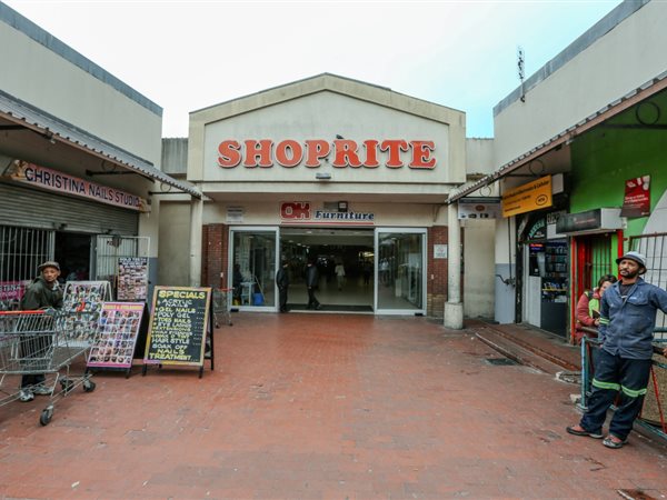 432  m² Retail Space