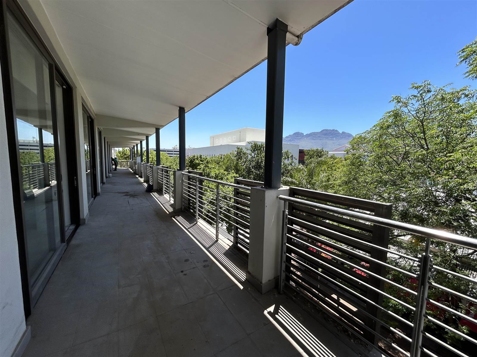 662  m² Commercial space in Stellenbosch Central photo number 3