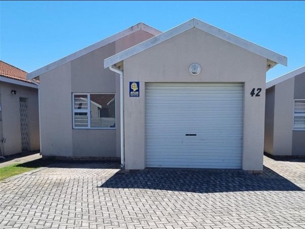 2 Bedroom Townhouse 2 Bedroom Townhouse