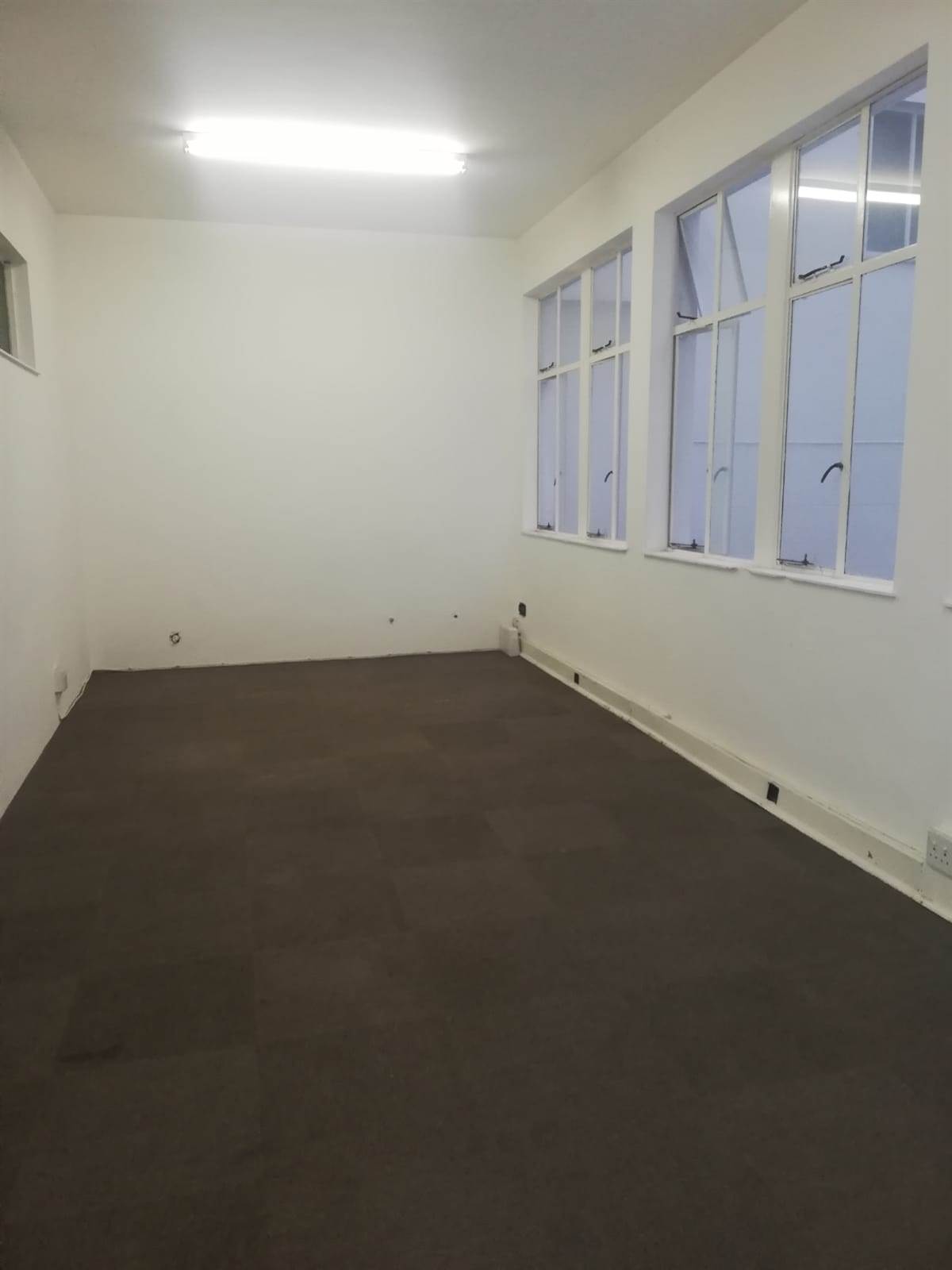 25  m² Office Space in Cape Town City Centre photo number 5