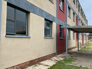2 Bed Apartment in Madadeni