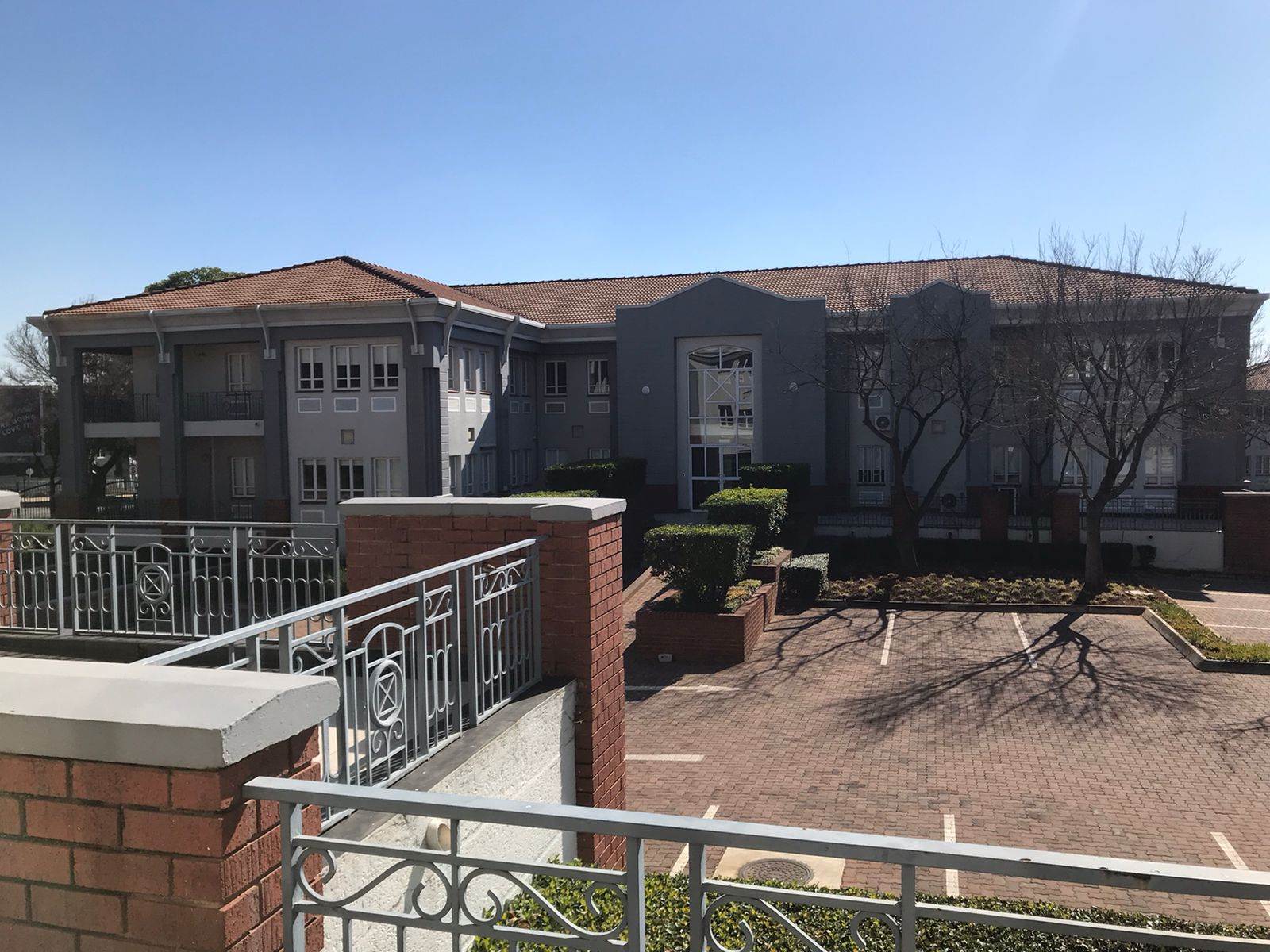 9429  m² Commercial space in Bryanston photo number 2