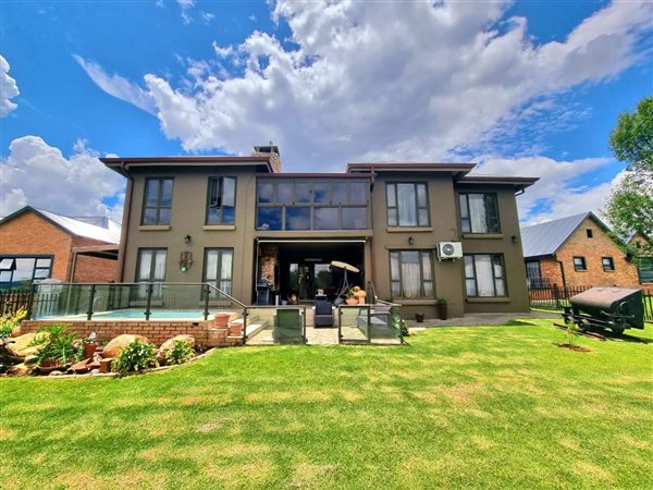 4 Bed House in Parys