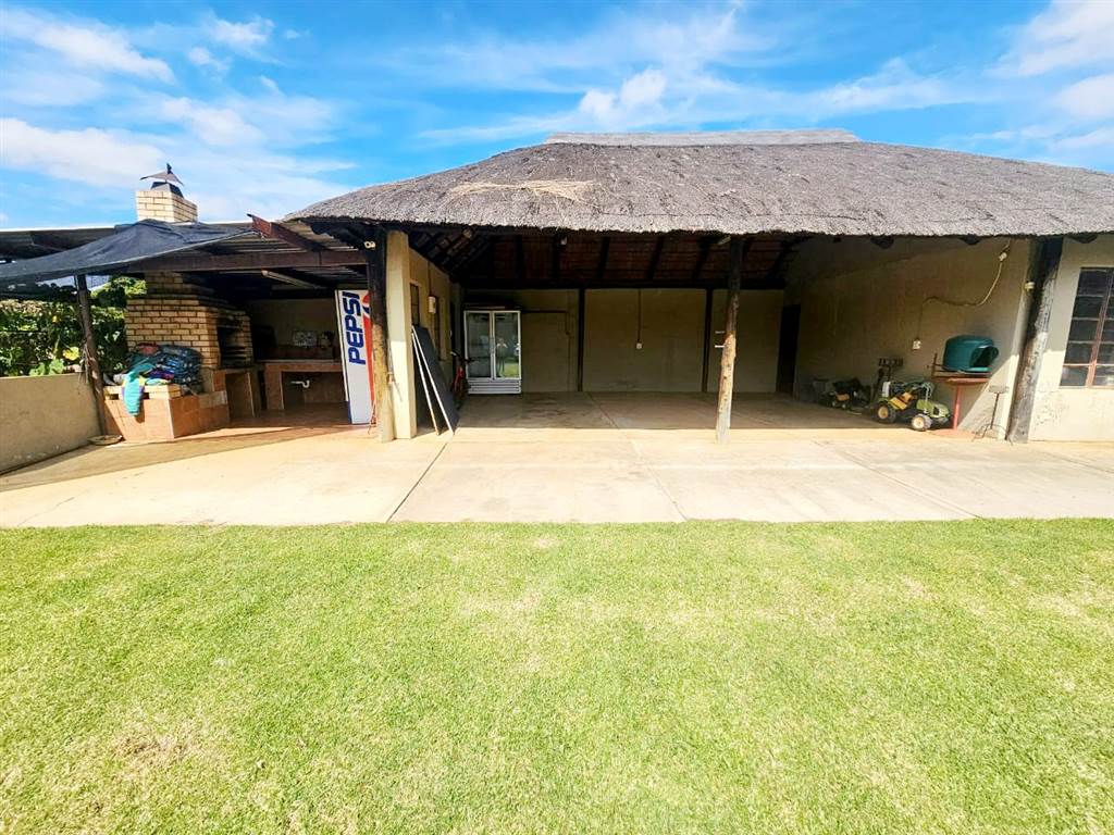 1.7 ha Smallholding in Randfontein photo number 21