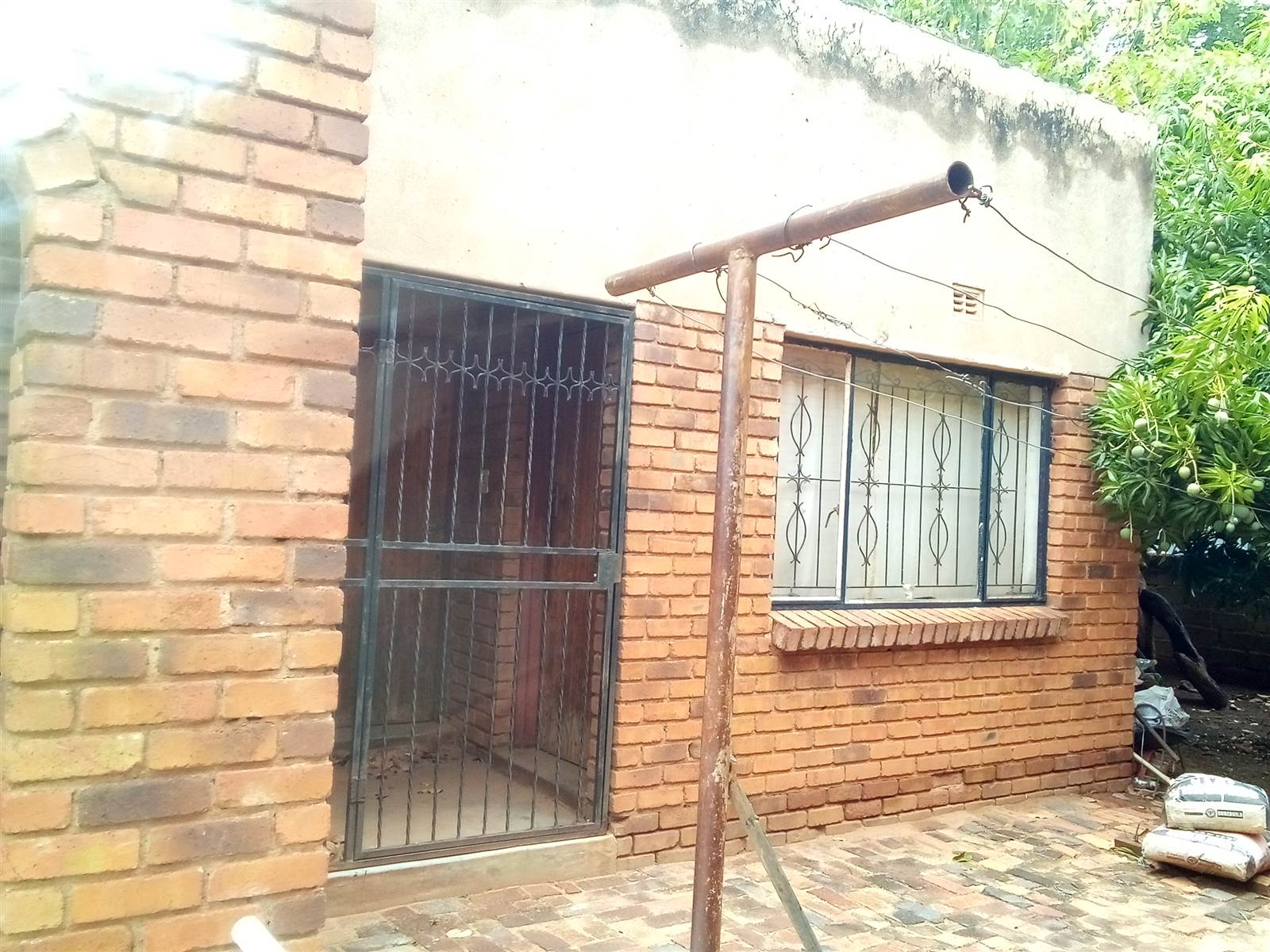 4 Bed House in Lebowakgomo photo number 15