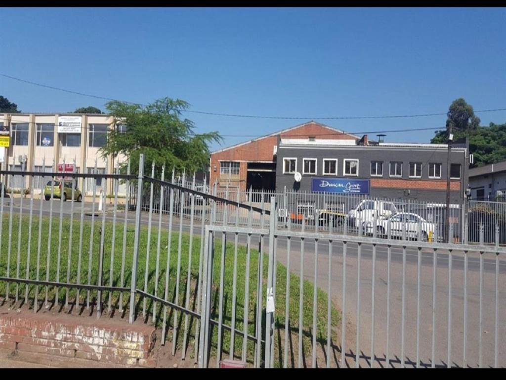 700  m² Industrial space in Pinetown Central photo number 5