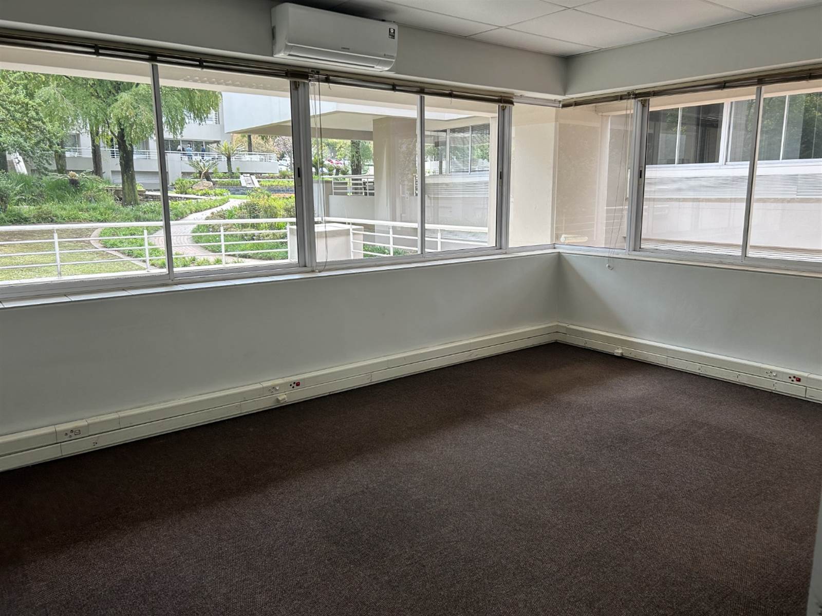 1612  m² Commercial space in Woodmead photo number 7