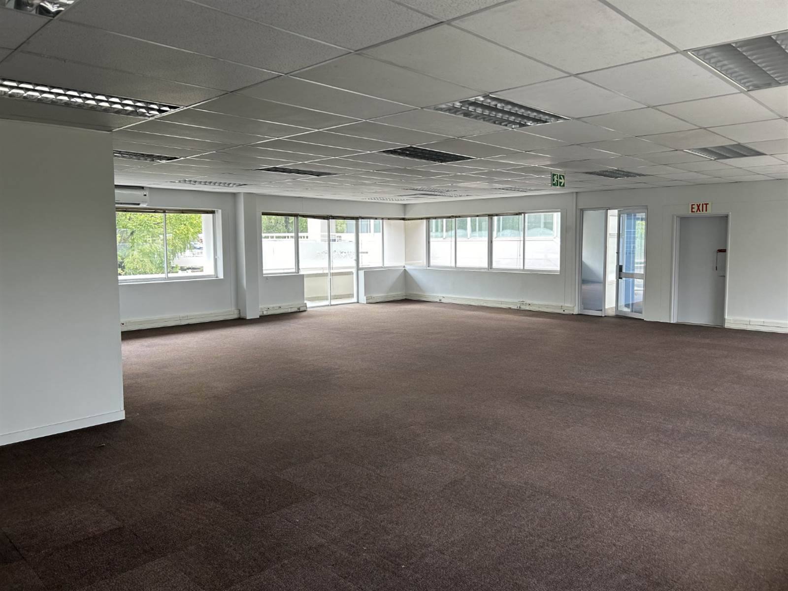 1612  m² Commercial space in Woodmead photo number 19