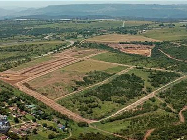 5000 m² Land available in Lynnfield Park