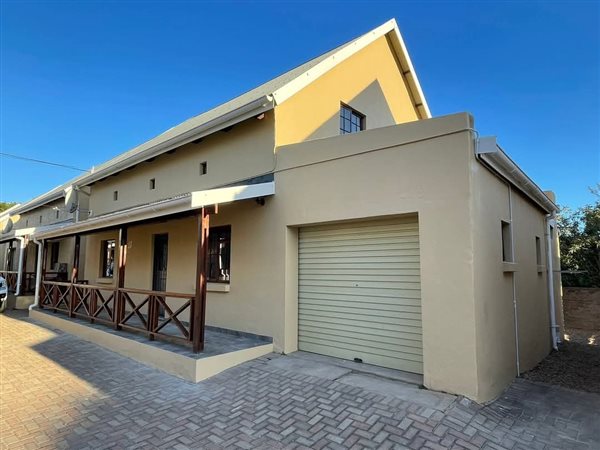 3 Bedroom House 3 Bedroom House