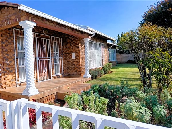 3 Bedroom House 3 Bedroom House