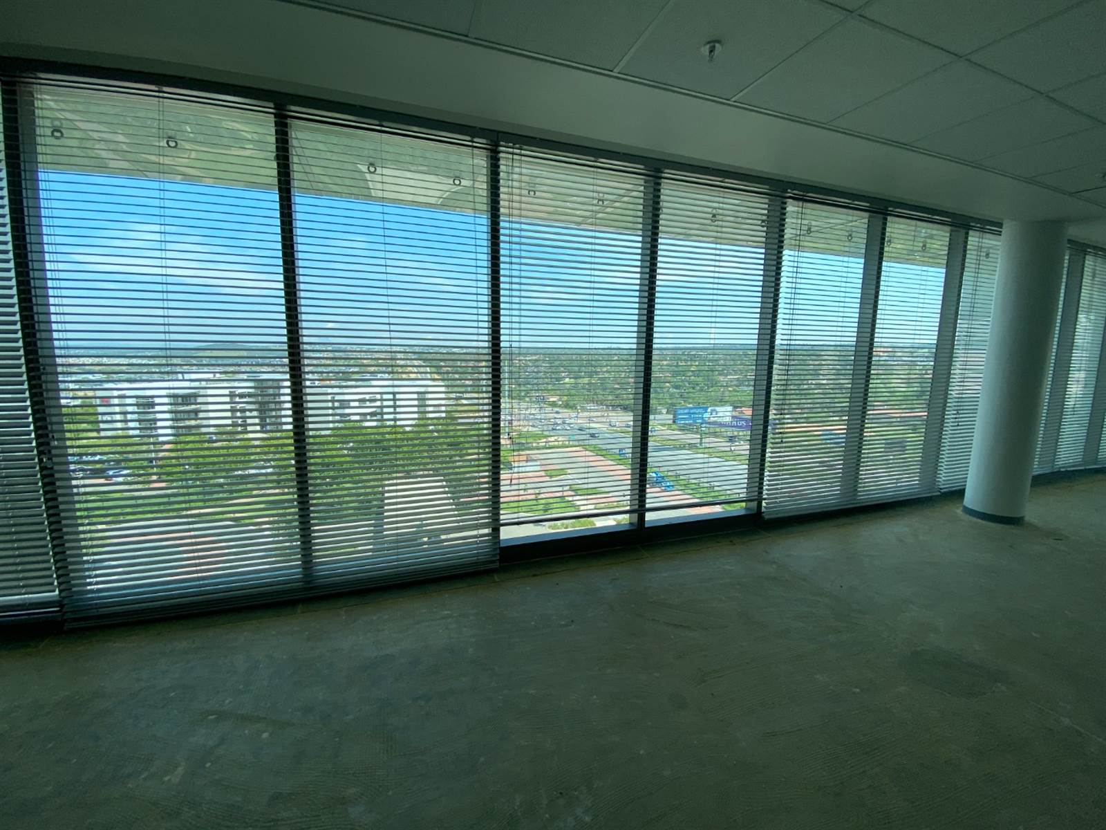 1000  m² Commercial space in Waterfall Estate photo number 13