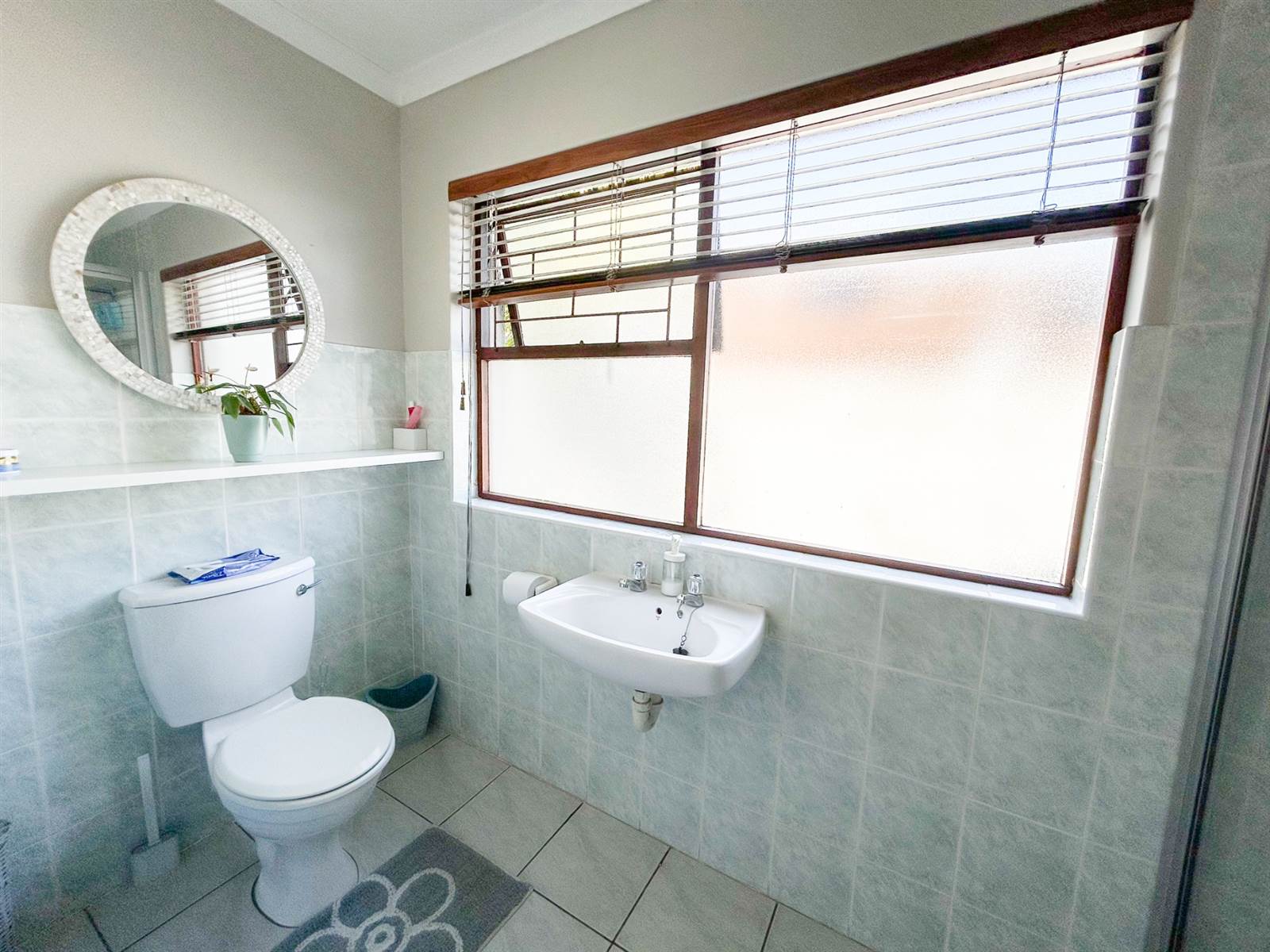 4 Bed House in Blouberg Sands photo number 30
