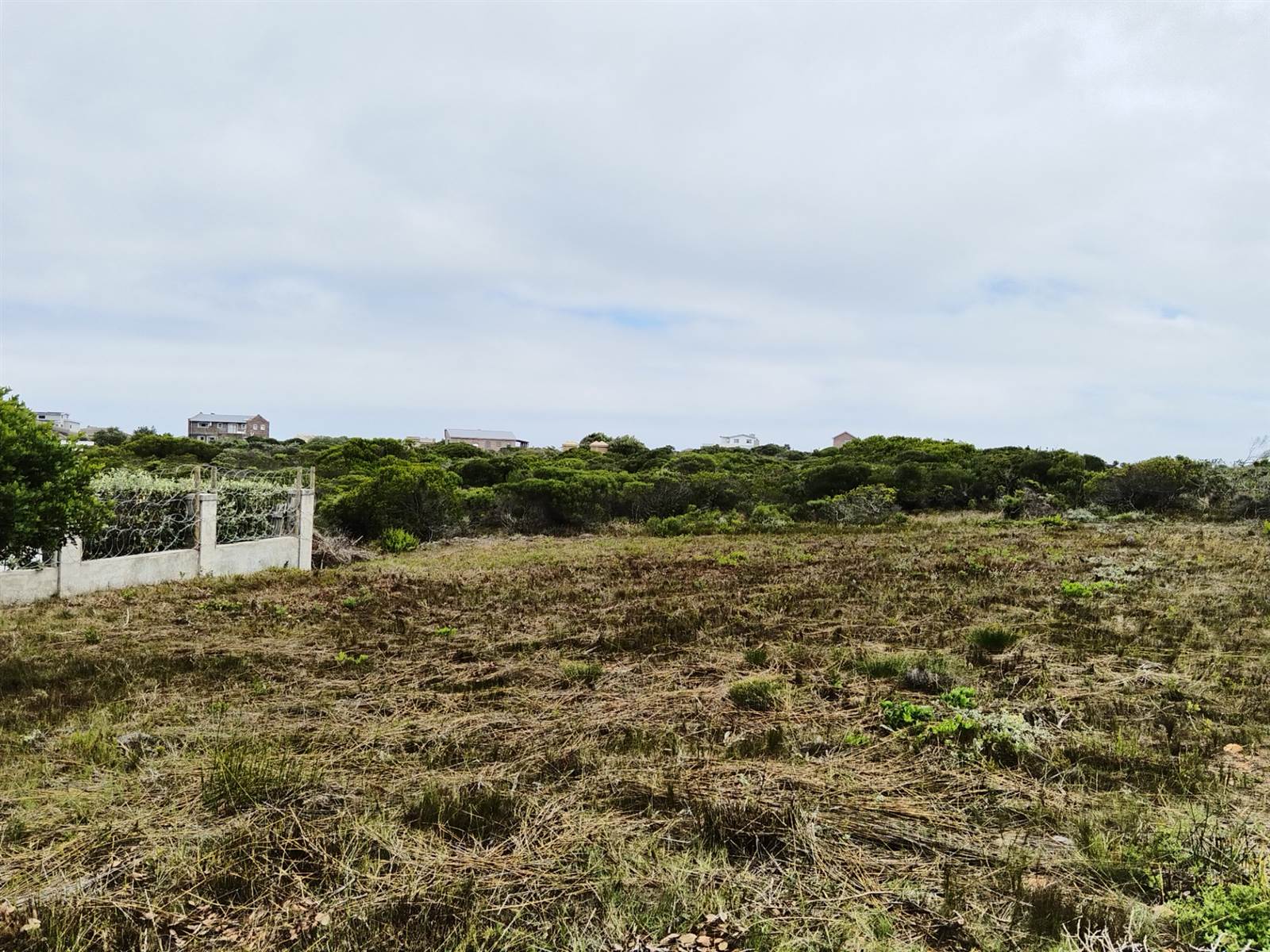 600 m² Land available in Kleinbaai photo number 2