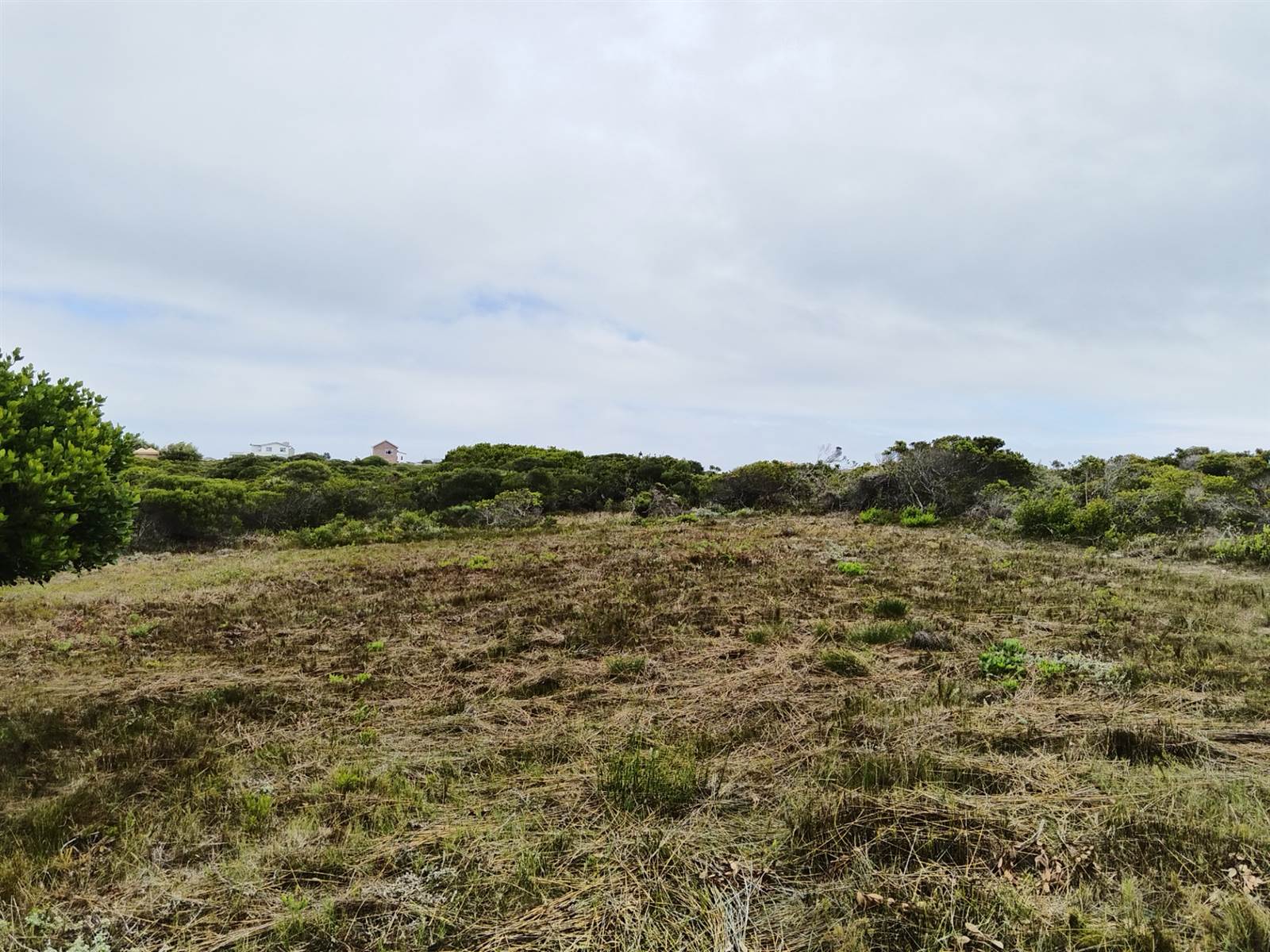 600 m² Land available in Kleinbaai photo number 1
