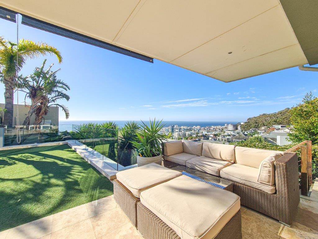 3 Bed House in Fresnaye photo number 2