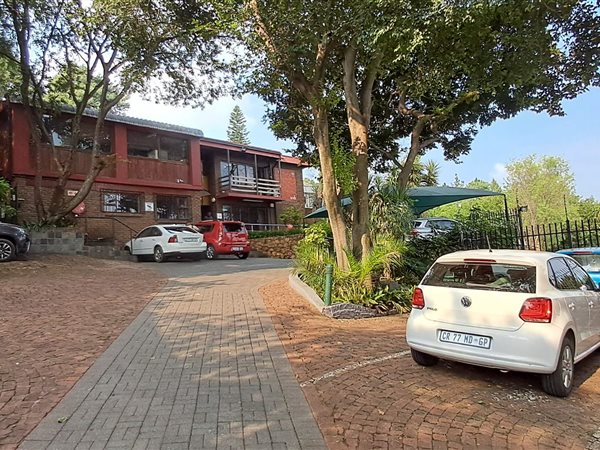 9 Bedroom House 9 Bedroom House