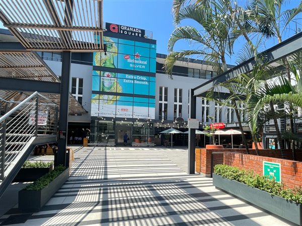 87  m² Commercial space in Umhlanga Rocks